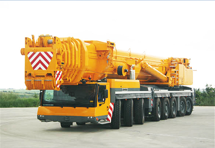 凤城市精密设备吊装（如机床、仪器）需要特殊车型吗？