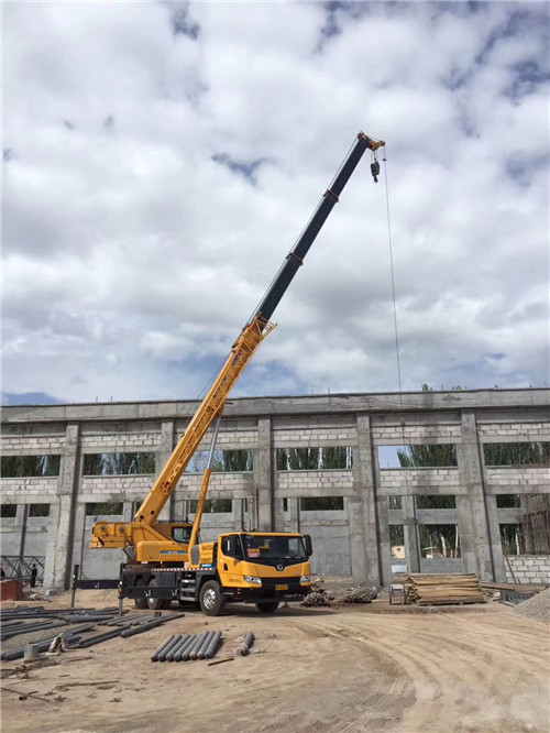 凤城市吊装作业前会做设备检查吗？安全保障措施有哪些？