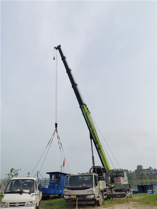 凤城市桥梁建设吊装案例